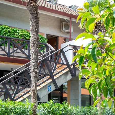 Welc-om Lignano Swim And Fun With Dock View 아파트 리그나노 사비아도로