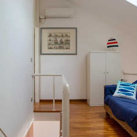 Welc-om Lignano Swim And Fun With Dock View *